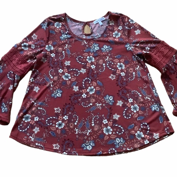Stem & wine womens burgundy plum floral blouse size large bell sleeve crochet - Picture 3 of 7
